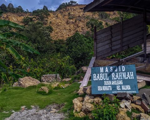 Linor: Amuk Gempa di Majene