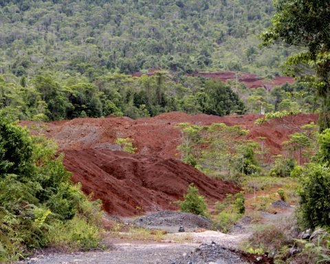Sengketa Lingkungan KIP Menangkan Koalisi Tambang Sulawesi Selatan