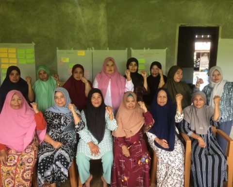 Perempuan Loeha Raya