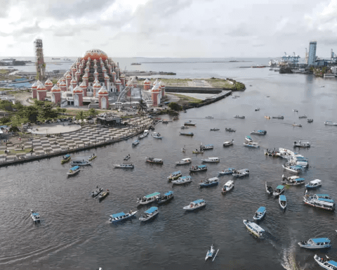 Center Point of Indonesia/Dok. Kawal Pesisir