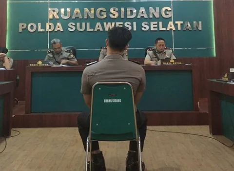 Briptu S/YLBHI-LBH Makassar