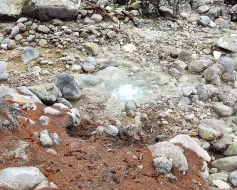 Titik panas bumi di Kecamatan Bittuang, Tana Toraja/JPIK Sulsel.