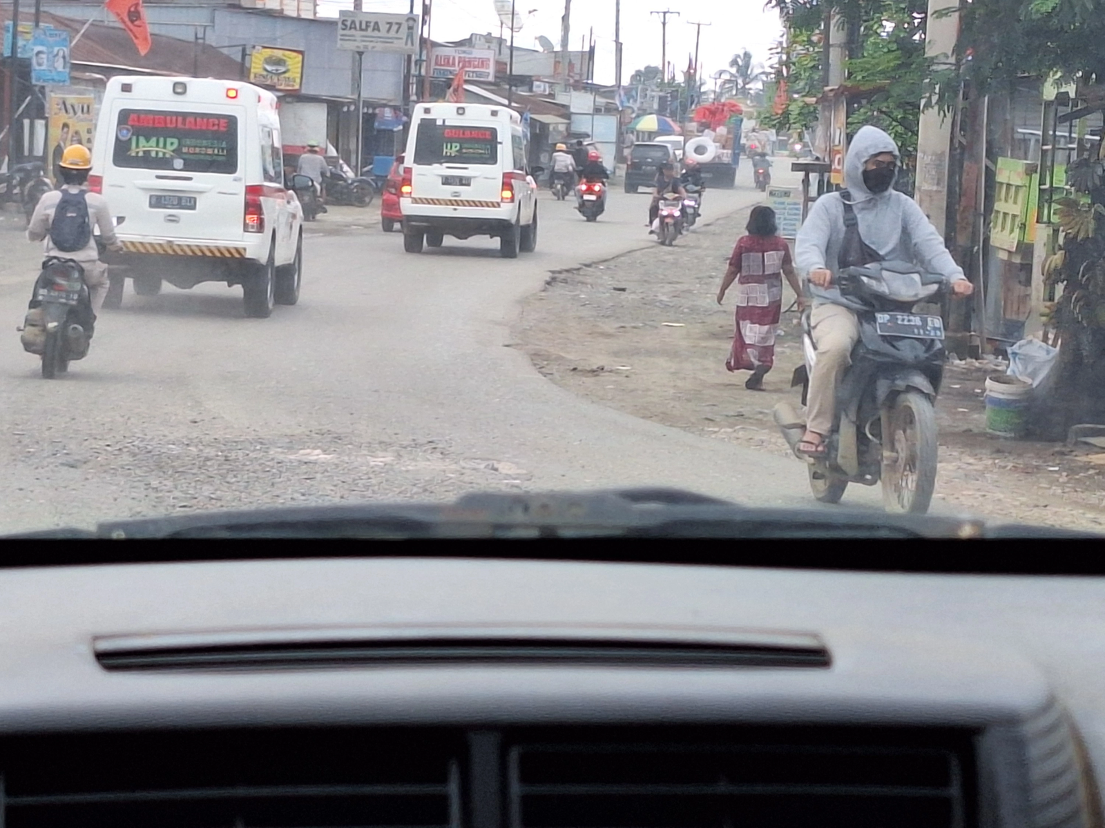 Aktivitas mobil ambulans PT IMIP, di Kecamatan Bahadopi, Morowali, Sulawesi Tengah/Muh Aidil/Bollo.id