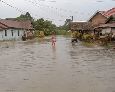 Potret banjir di desa Pombakka, Kecamatan Malangke Barat Luwu Utara/Dokumentasi Warga