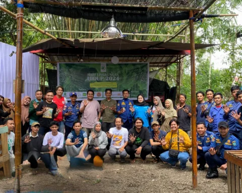 Komunitas Sahabat Alam (KOSALAM) memperingati Hari Lingkungan Hidup 2024, di Maros Point/KOSALAM