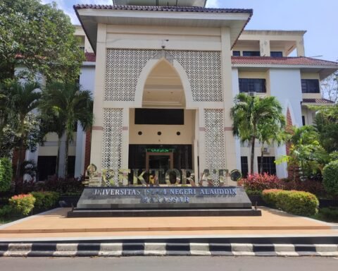 Potret Gedung Rektorat UIN Alauddin Makassar/Foto: Washilah.com