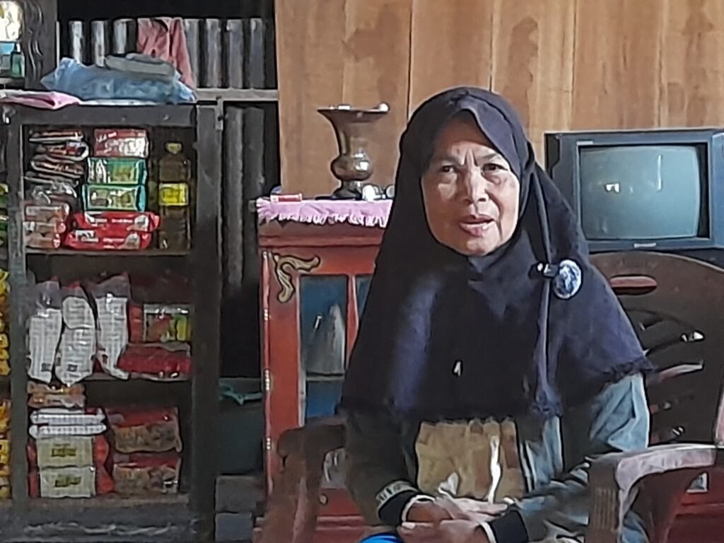 Salma, warga di Dusun Limapoccoe, Kecamatan Cenrana, Kabupaten Maros/Foto: Andi Audia Faiza Nazli Irfan/Bollo.id