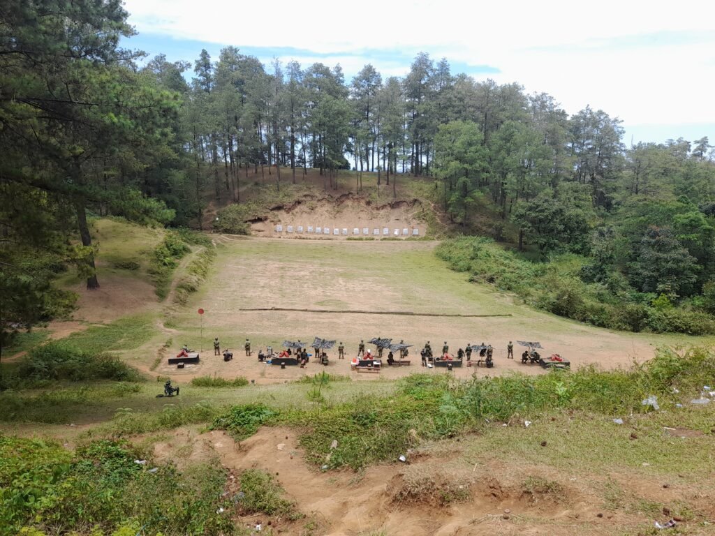 Aktivitas latihan tembak tentara di sekitar Hutan Pinus Malino/Foto: Andi Audia Faiza Nazli Irfan/Bollo.id