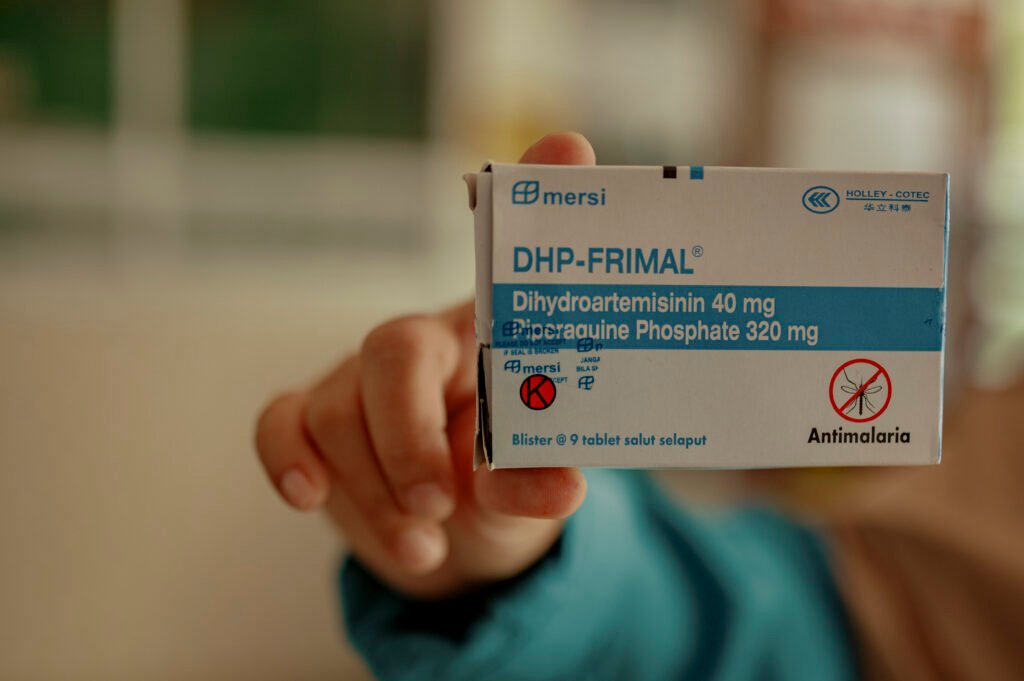 Salah satu obat penanganan untuk malaria, Dihydroartemisinin-piperaquine (DHP) kombinasi obat malaria yang disarankan pemerintah. Foto: Iqbal Lubis/Bollo.id